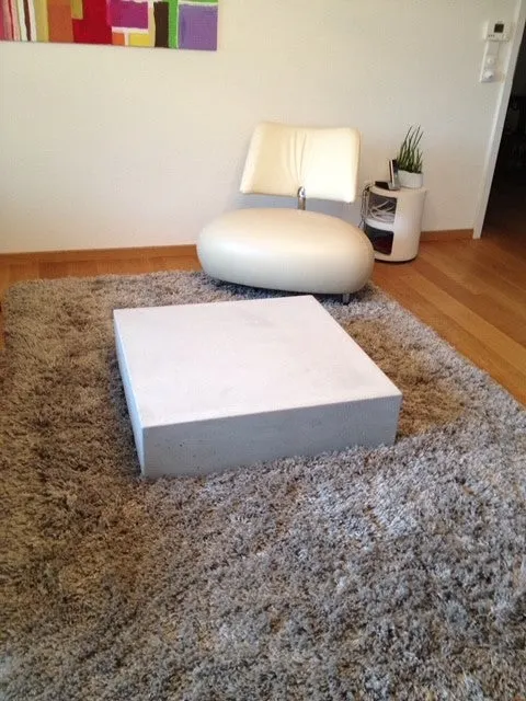 Kundenbild: eingebautes Betonwaschbecken bzw. Betonmöbel